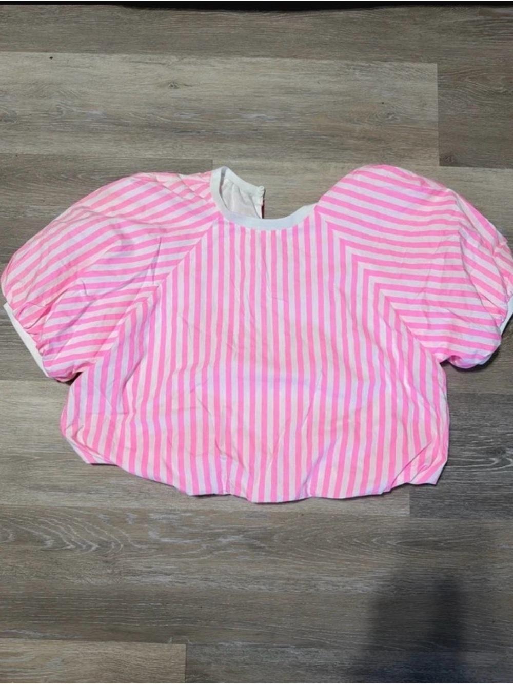 Women' Pink Stripe Puff Sleeve Top Medium